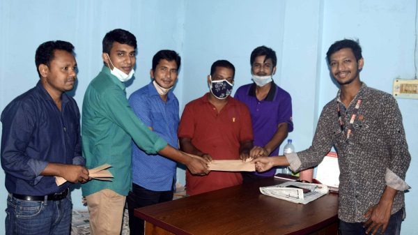 নিউজ টুয়েন্টিফোর রংপুর ব্যুরো প্রধান ও রংপুর সংবাদের প্রকাশক ও সম্পাদক রেজাউল করিম মানিক।